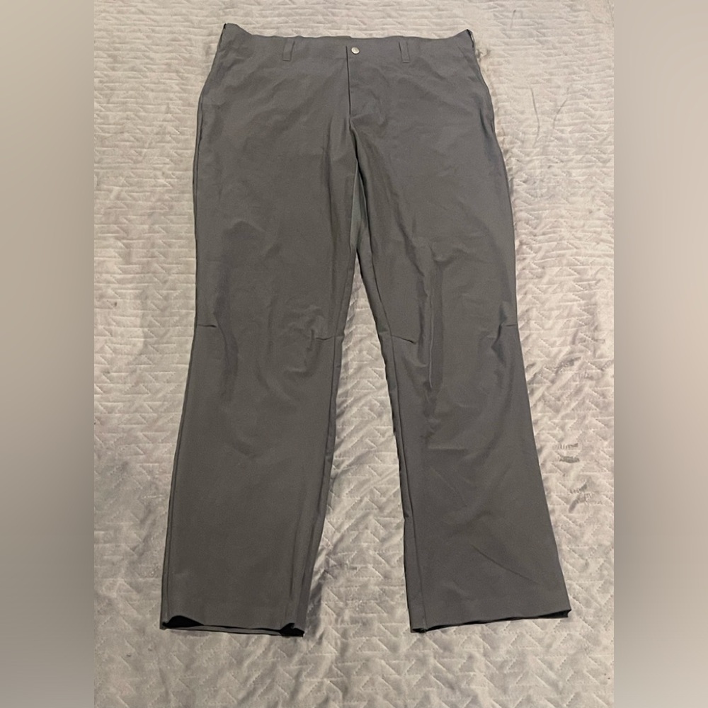Nike Tiger Woods golf pants mens size 36x34‎ gray pre-owned condition